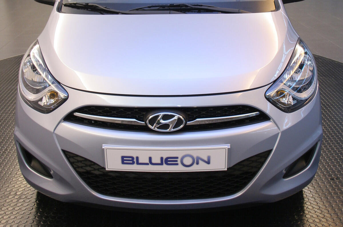 no title Revised Hyundai i10 revealed