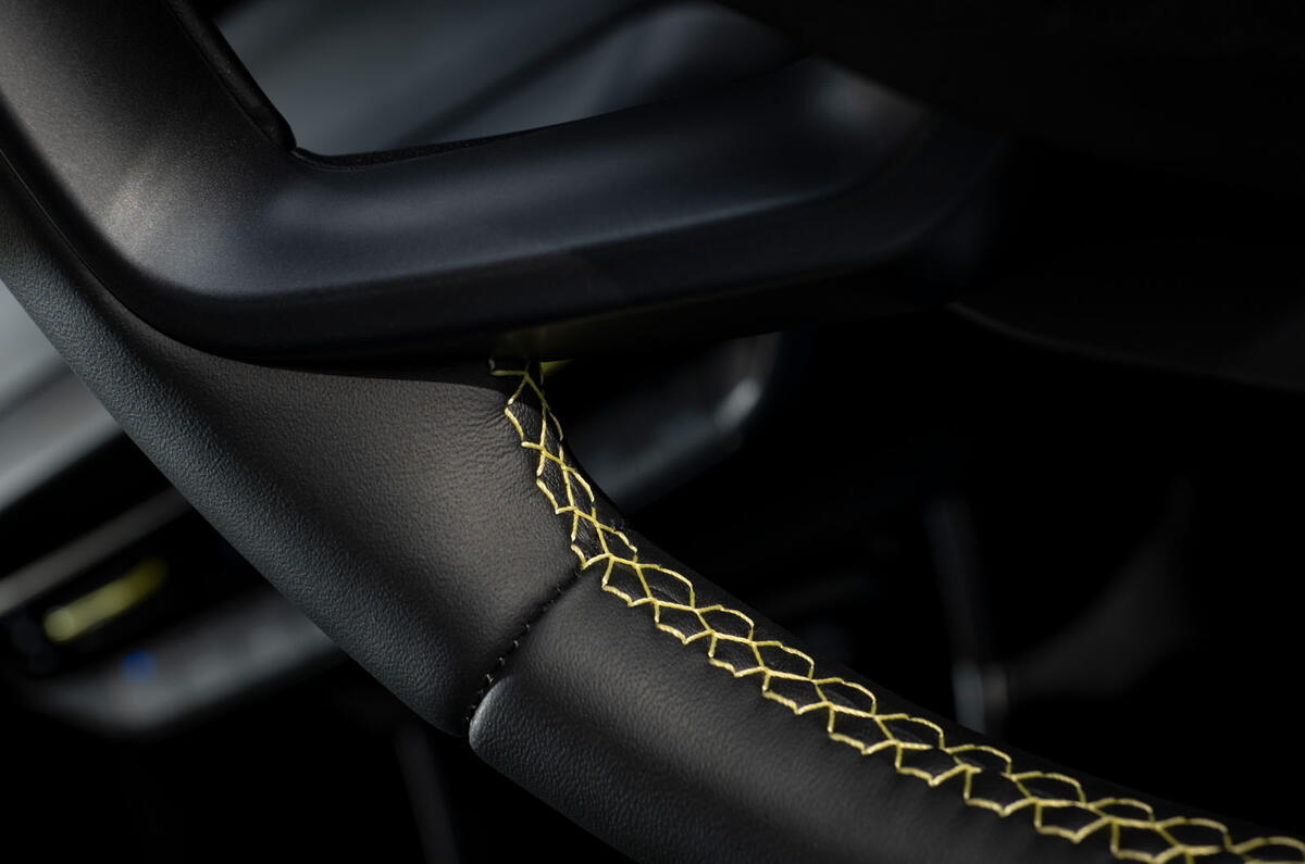 hyundai i20 review 2023 13 trim