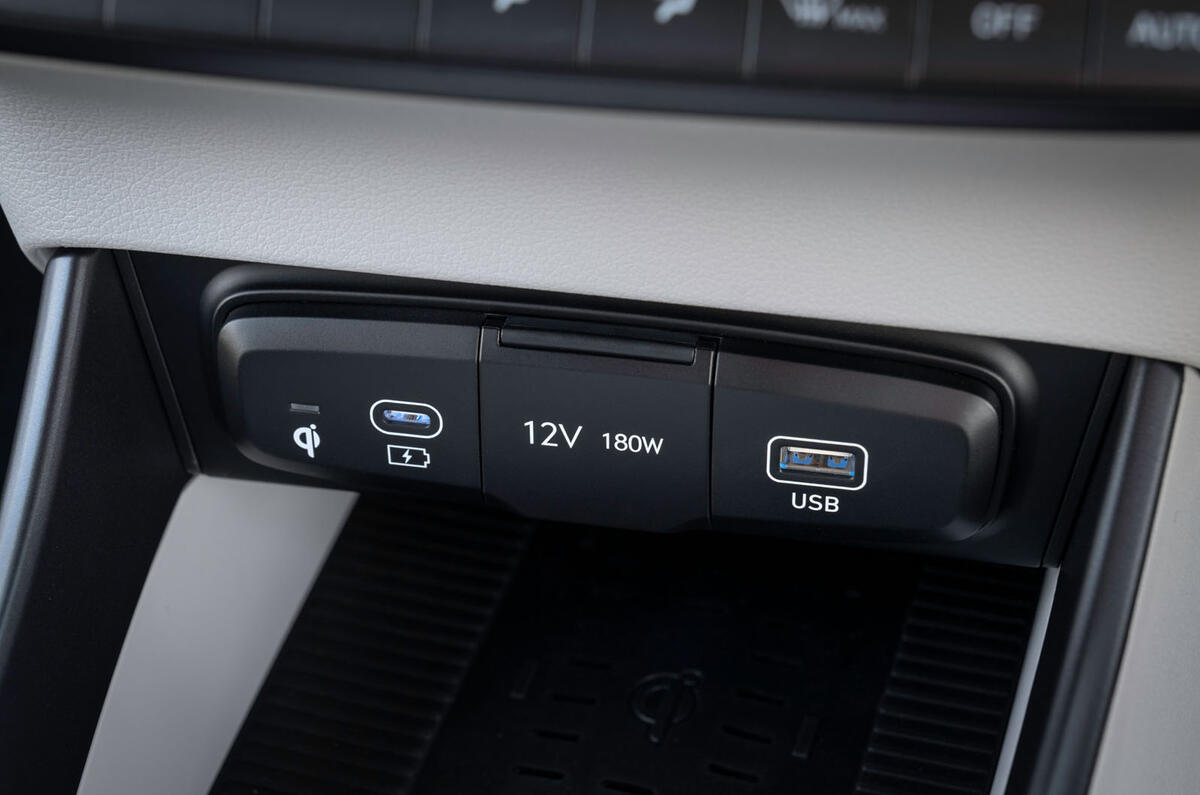 Hyundai i20 review 2026 020