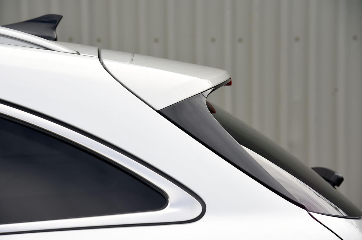 Hyundai i30 rear spoiler