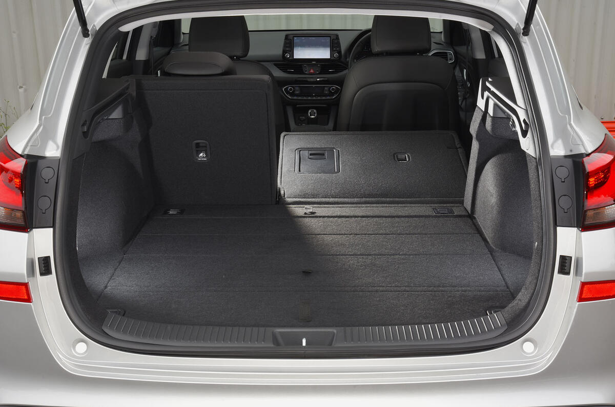 Hyundai i30 seating flexibility