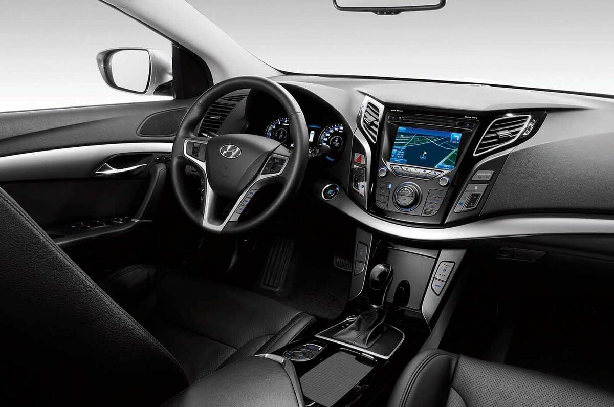 no title Hyundai reveals new i40