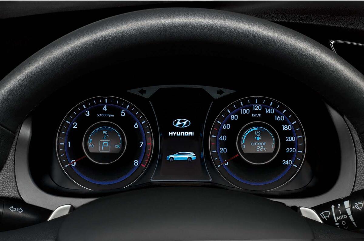 no title Hyundai reveals new i40