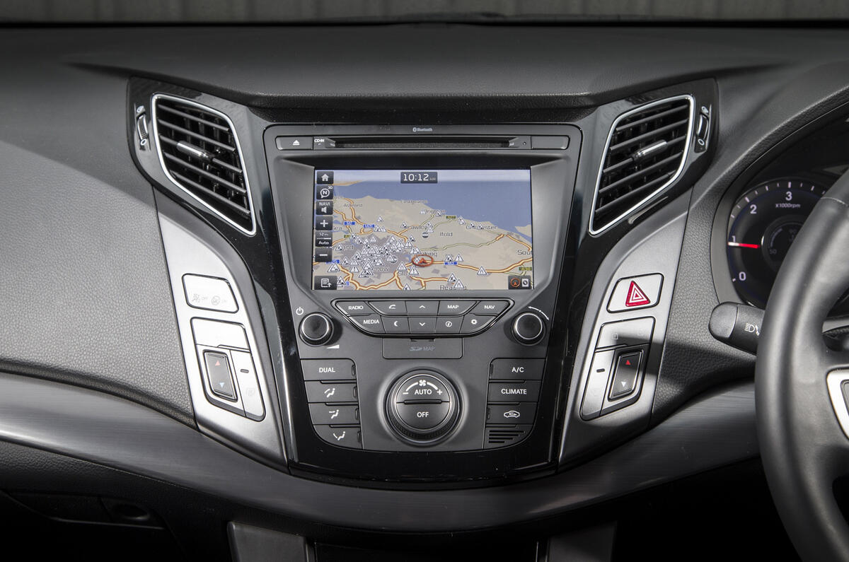 Hyundai i40 infotainment system