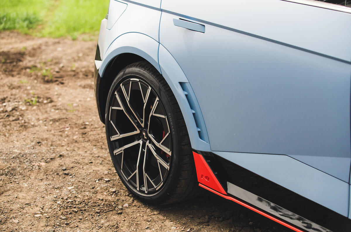 Hyundai Ioniq 5N Road Test 07 bodykit Hyundai Ioniq 5N Road Test 07 bodykit