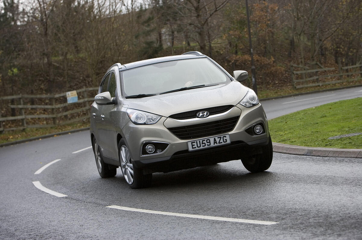 Hyundai ix35 from £16,495