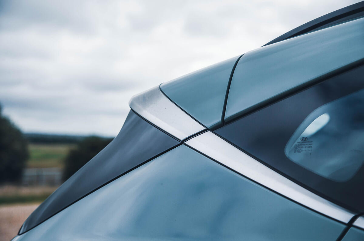 hyundai kona review 2023 10 trim