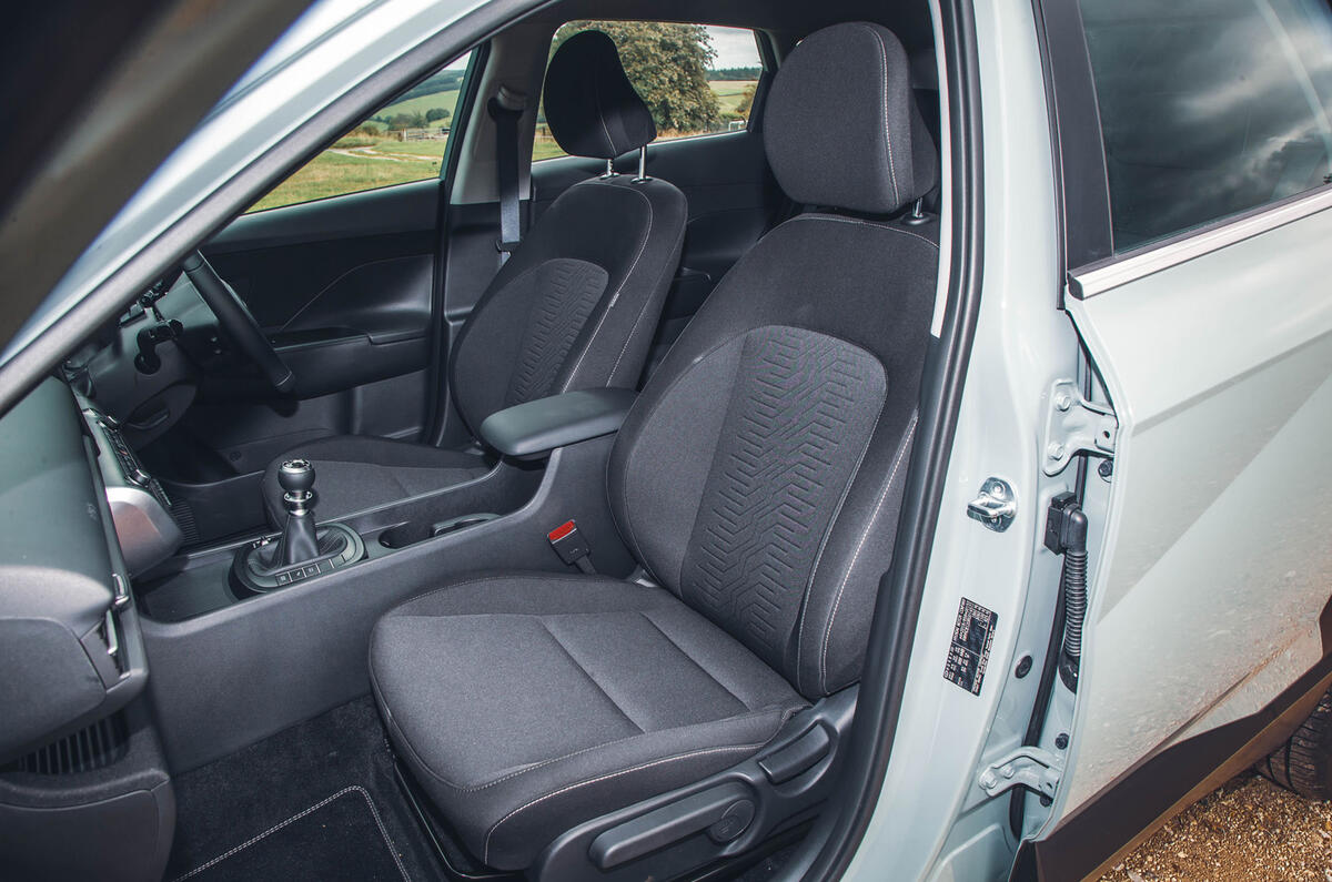 hyundai kona review 2023 16 seats front