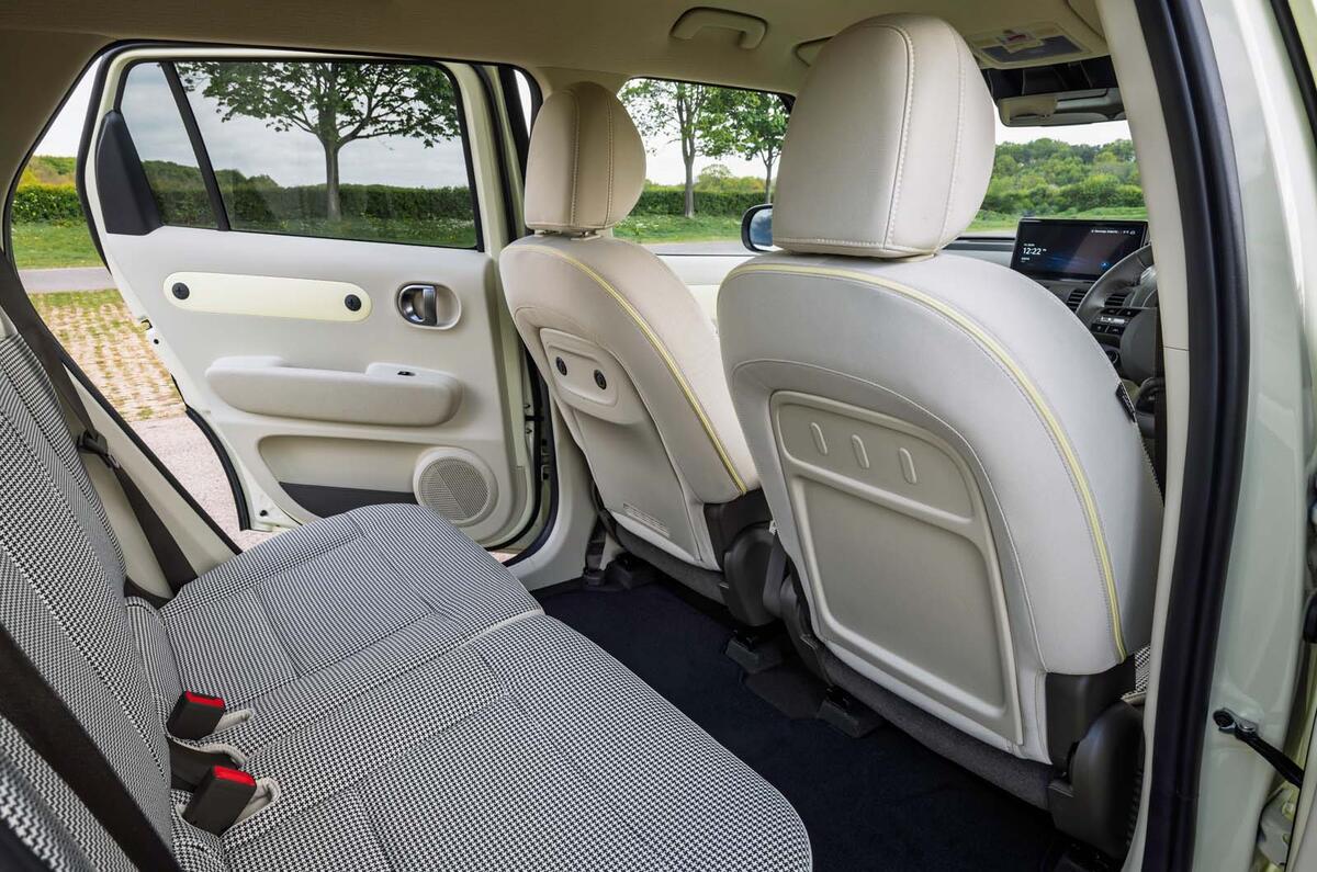 hyundai uk inster interior rear hyundai uk inster interior rear