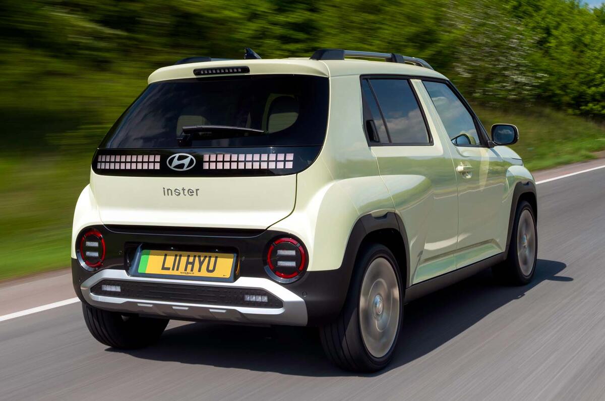 hyundai uk inster tracking rear hyundai uk inster tracking rear