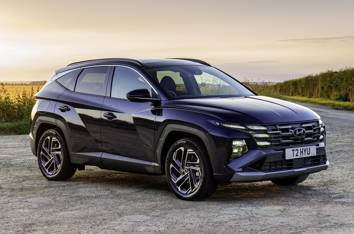 Hyundai Tucson review   parked