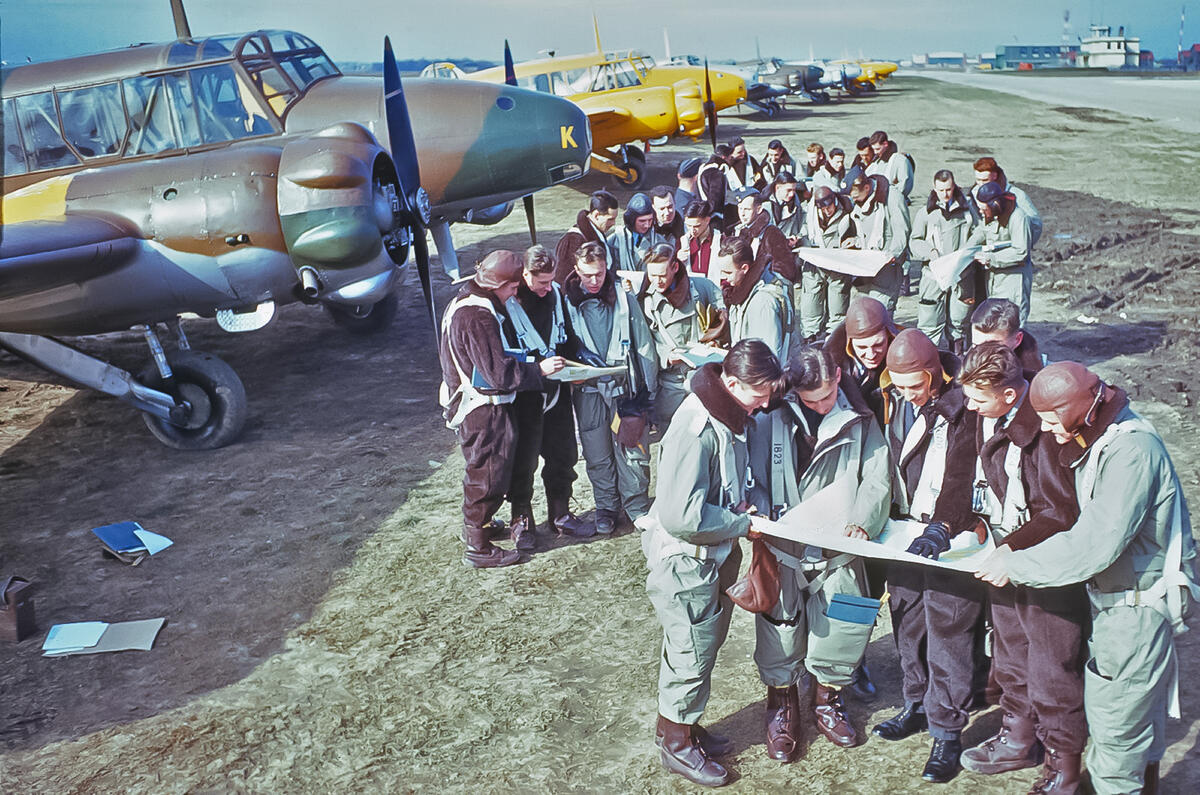 0 GettyImages 115097383 Avro use