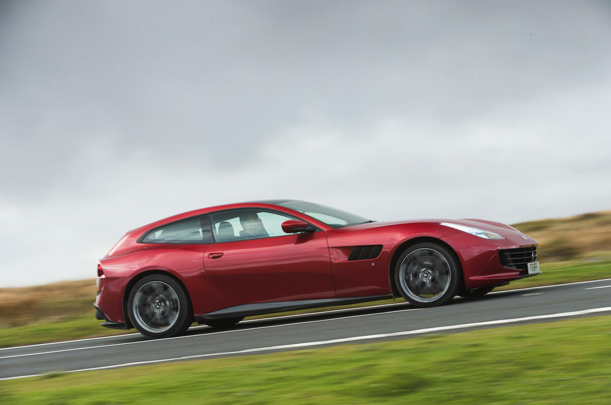 Ferrari GTC4 Lusso Ferrari GTC4 Lusso