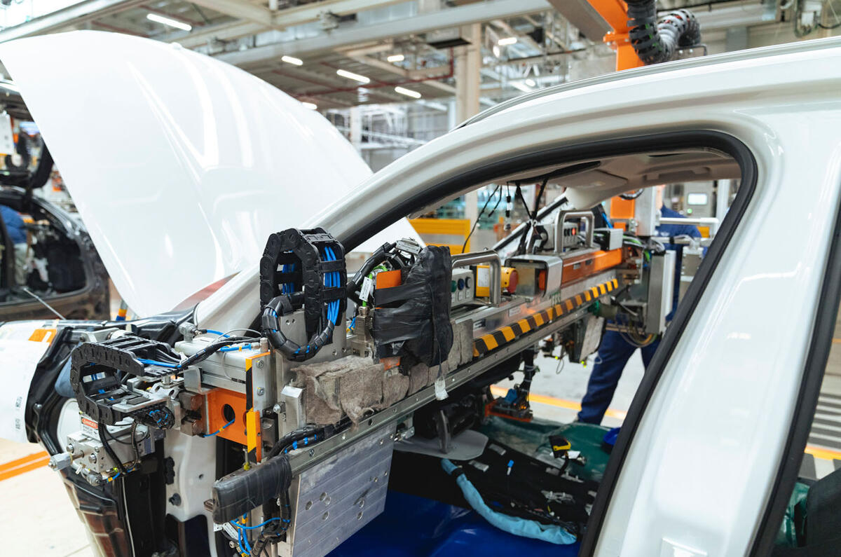 001 bmw spartanburg factory 2022 