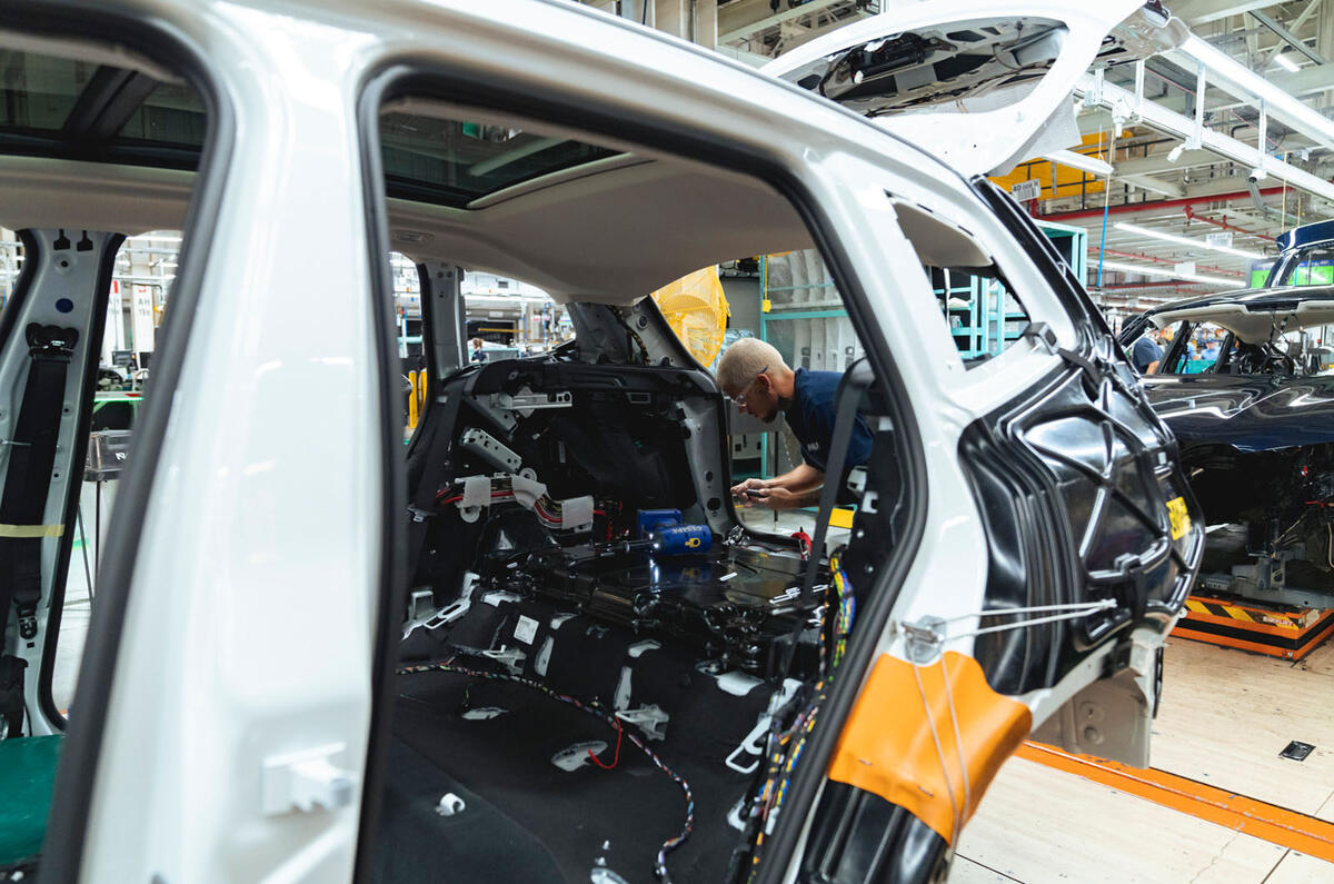 002 bmw spartanburg factory 2022 