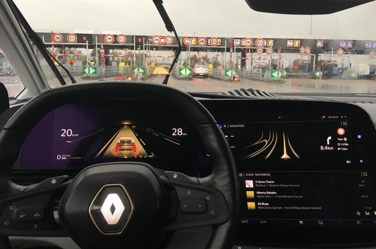 Renault Symbioz autonomous prototype