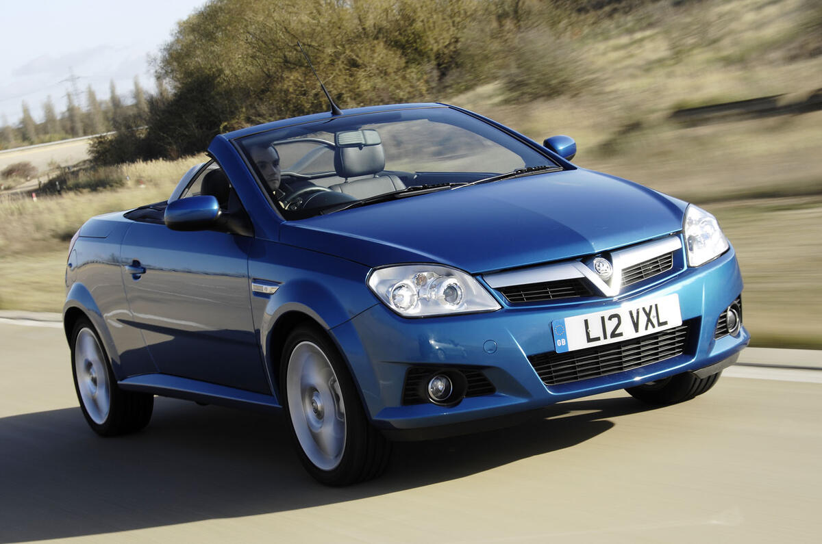 2006 Vauxhall Tigra - hero front