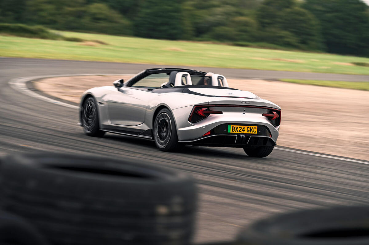 0075 Autocar MG Triple Luc Lacey Editorial Usage Only 0075 Autocar MG Triple Luc Lacey Editorial Usage Only