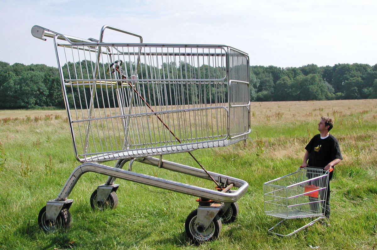 Autocar meets TV mechanic Edd China