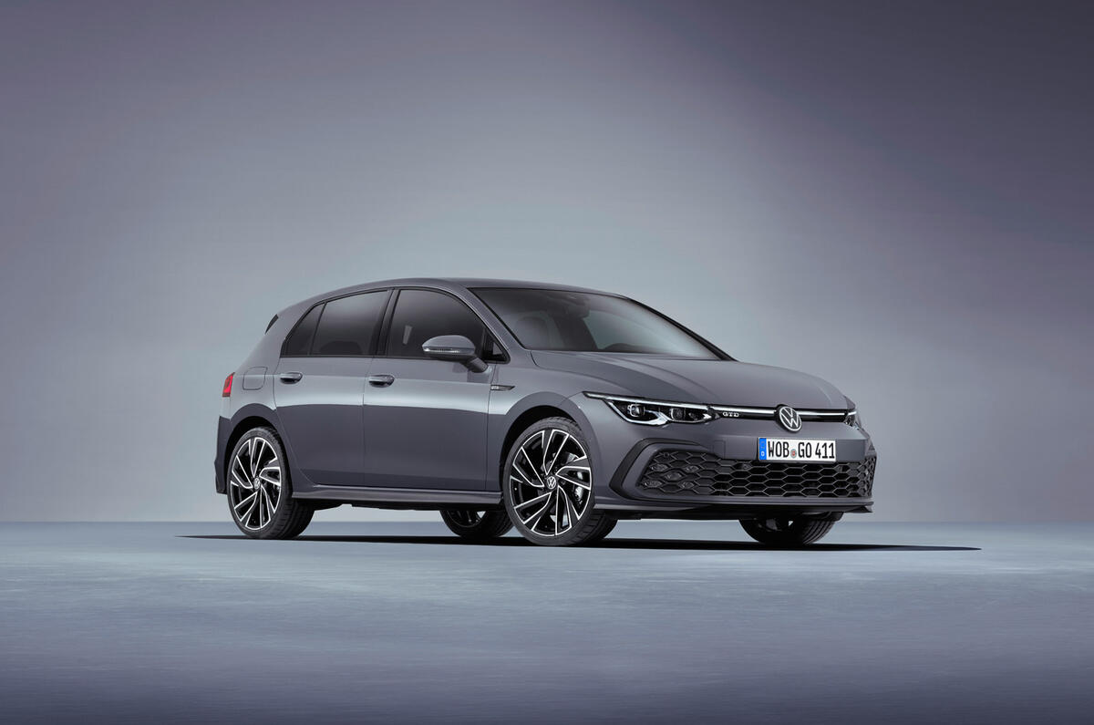 Volkswagen Golf GTD 2020 - stationary front Volkswagen Golf GTD 2020 - stationary front