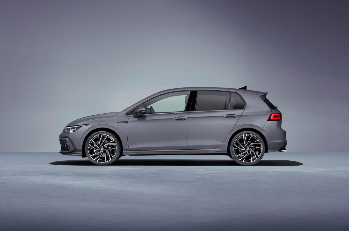 Volkswagen Golf GTD 2020 - stationary side Volkswagen Golf GTD 2020 - stationary side