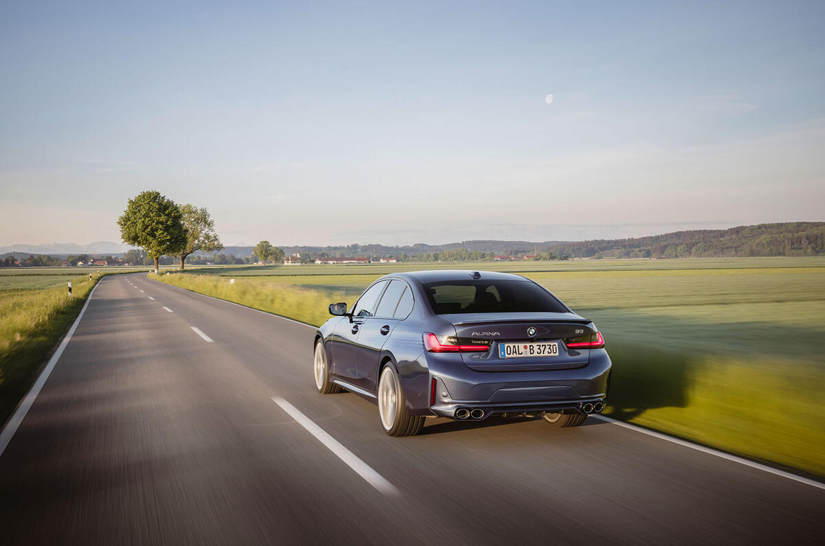 026 alpina b3 tracking rear 2022 026 alpina b3 tracking rear 2022
