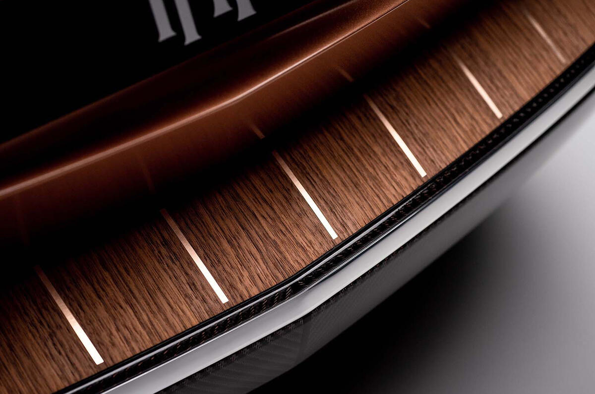 029 rolls royce boat tail detail 2022 029 rolls royce boat tail detail 2022