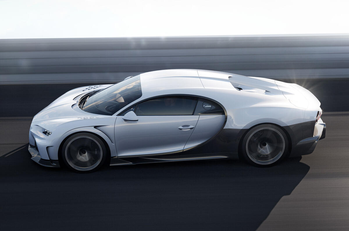 02 05 BUGATTI Chiron Super Sport High Speed Side