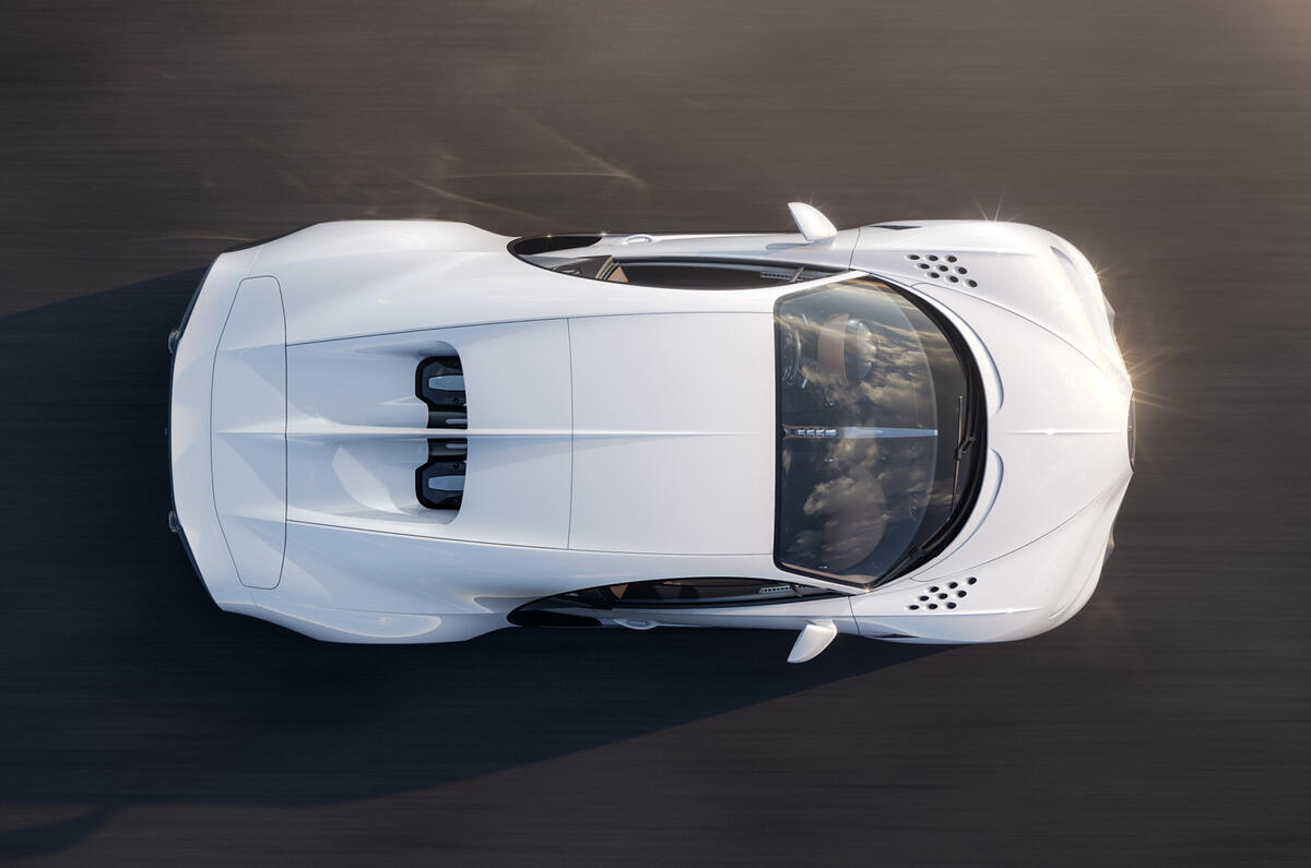 02 10 BUGATTI Chiron Super Sport High Speed Top