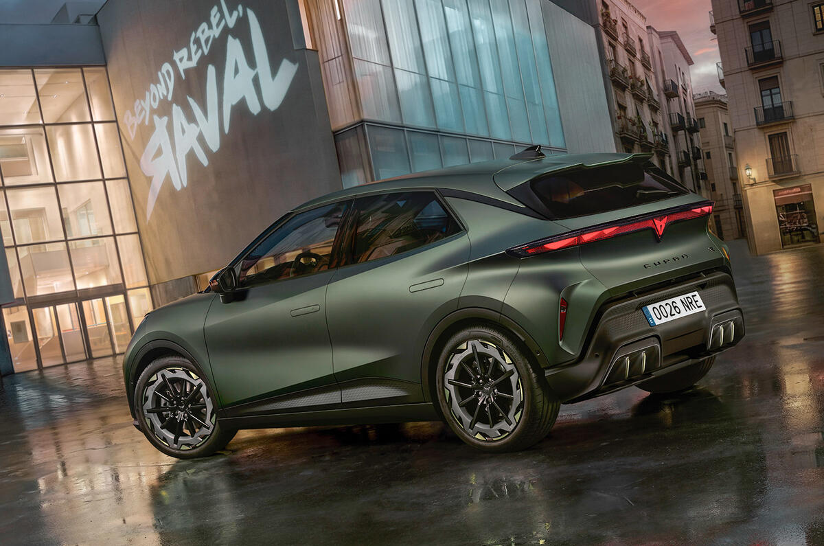 02 CUPRA Raval Manganese Matt