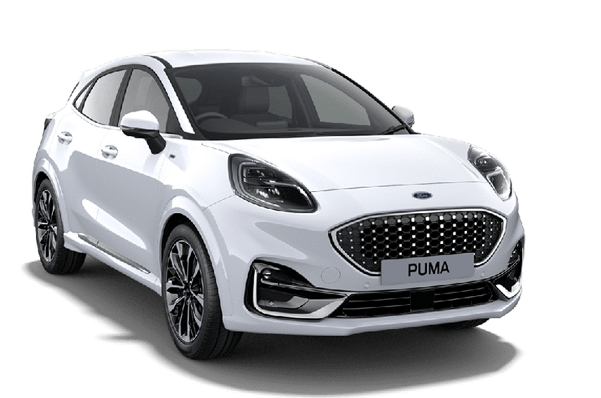 Ford Puma ST-Line X Vignale white front