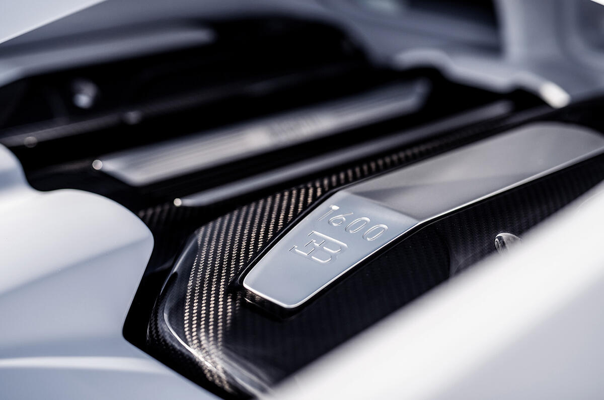 03 12 BUGATTI Chiron Super Sport Molsheim Detail Engie2