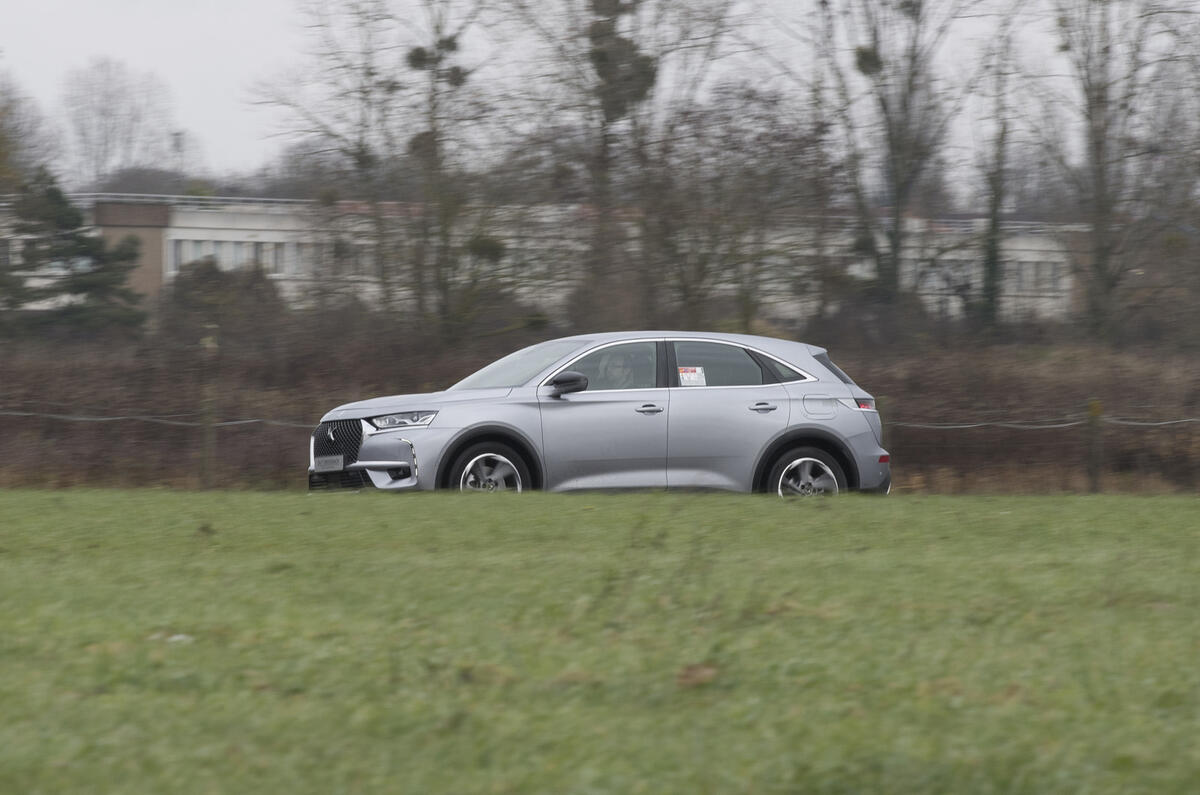 DS 7 Crossback E-Tense 4x4