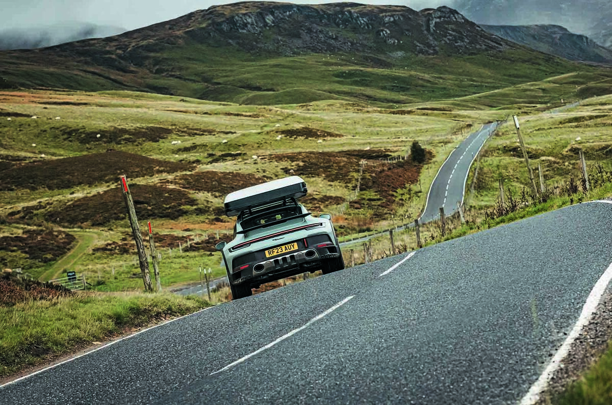 06 Christmas Road Trip Scotland Dakar