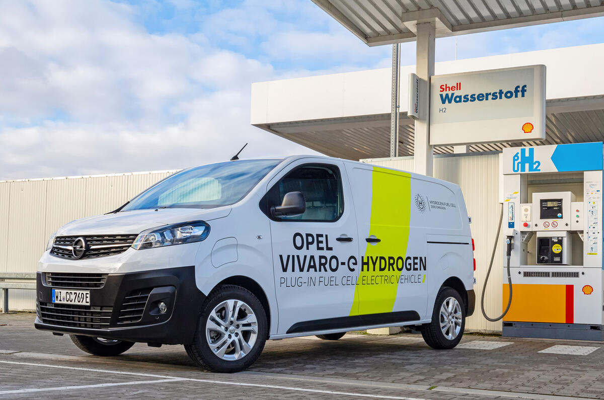 06 Opel Vivaro e Hydrogen 517918
