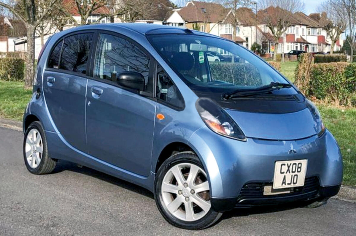 07 mitsubushi i for sale