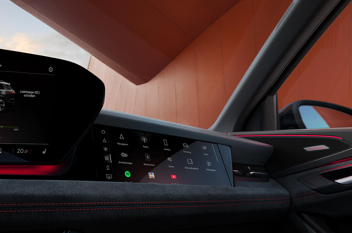 Ramon Baurle: "The Audi Q6 e-tron's new digital stage offers some really cool possibilities" Ramon Baurle: "The Audi Q6 e-tron's new digital stage offers some really cool possibilities"