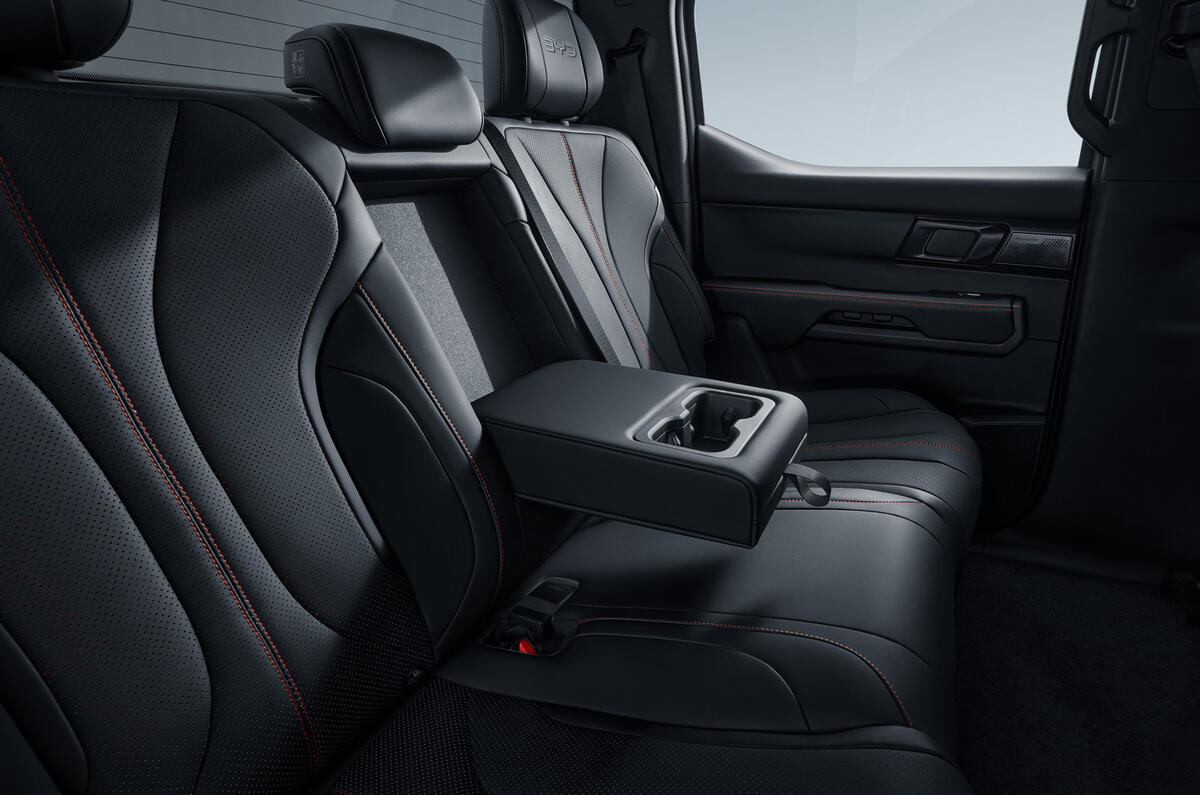 08 BYD SHARK Interior back seats
