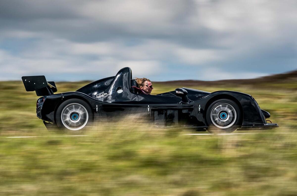 2019 Radical Rapture press images - driving