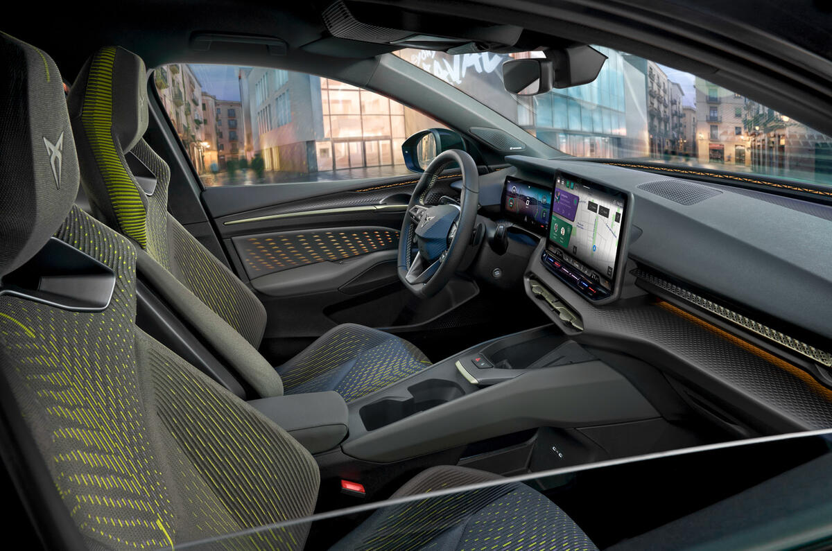 09 CUPRA Raval Manganese Matt