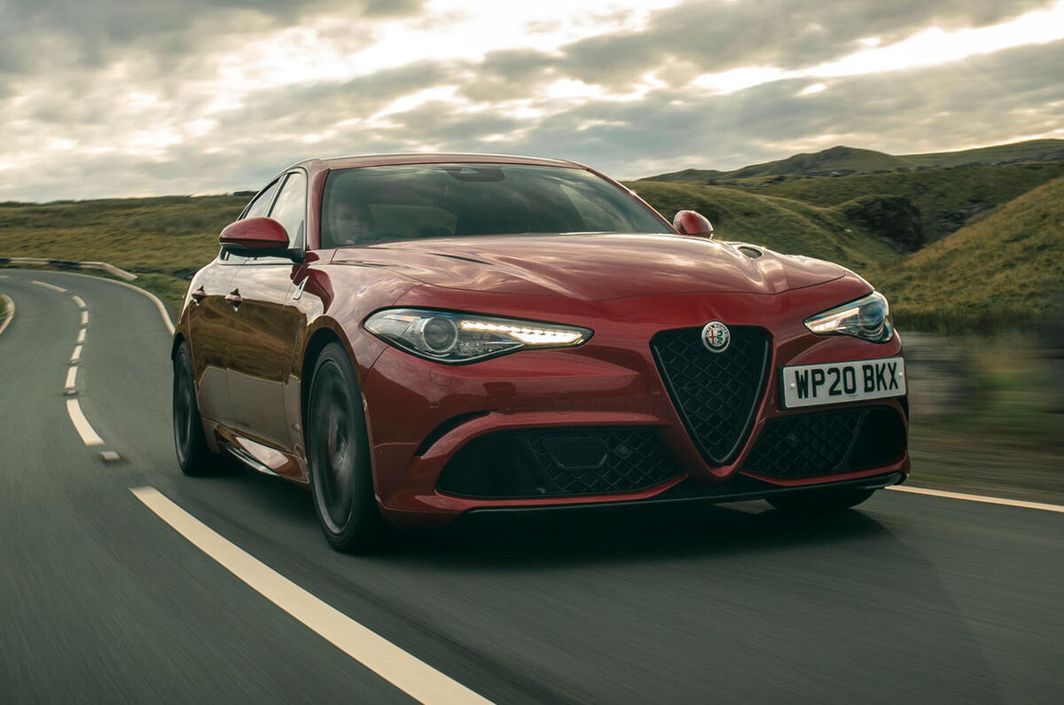 1 alfa romeo giulia quadrifoglio 2020 uk fd hero front