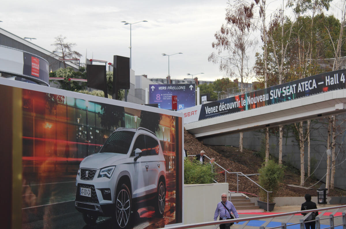 It's hard to miss SEAT's presence at the Paris Motor Show It's hard to miss SEAT's presence at the Paris Motor Show