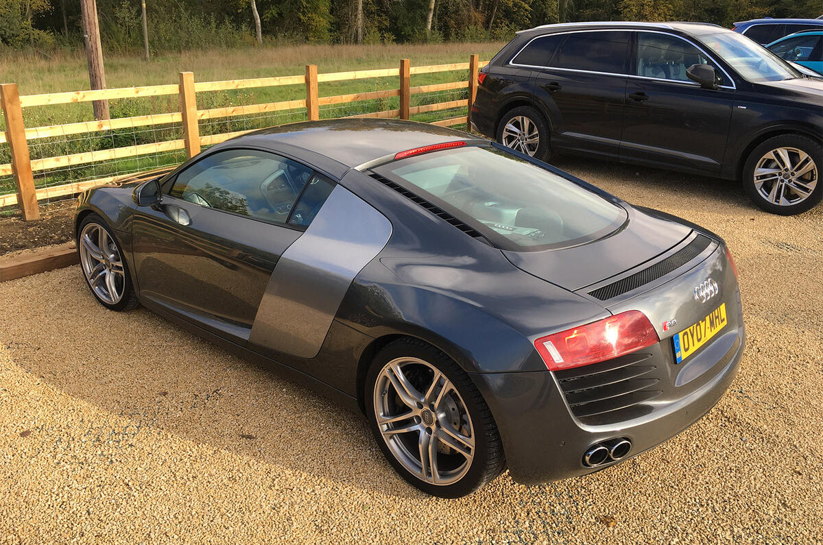 Audi R8 - rear