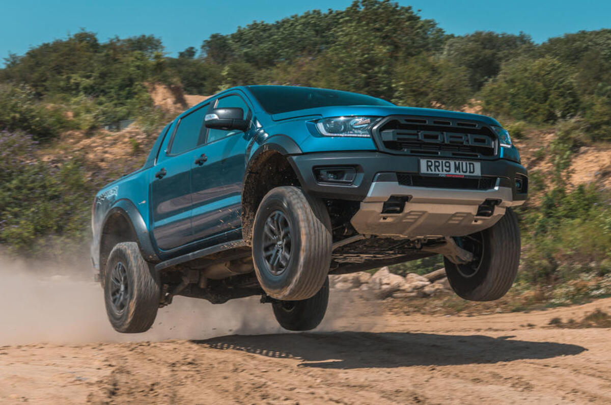 1 ford ranger raptor 2019 rt hero front 1 ford ranger raptor 2019 rt hero front