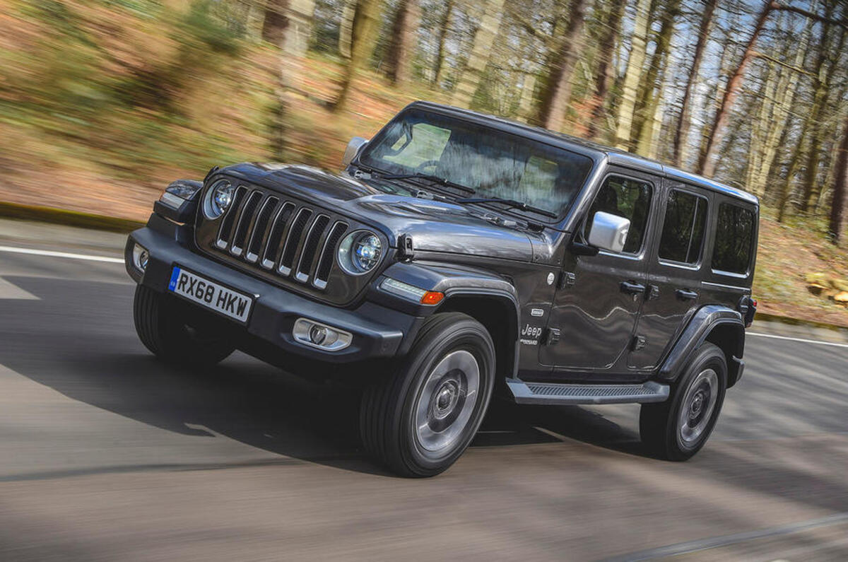 1 jeep wrangler 2019 rt hero front