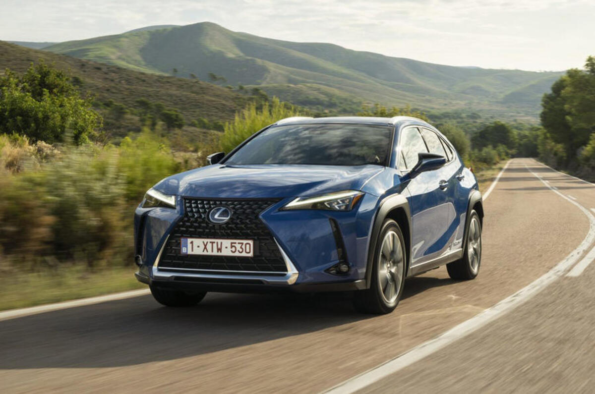 1 lexus ux300e 2020 fd hero front
