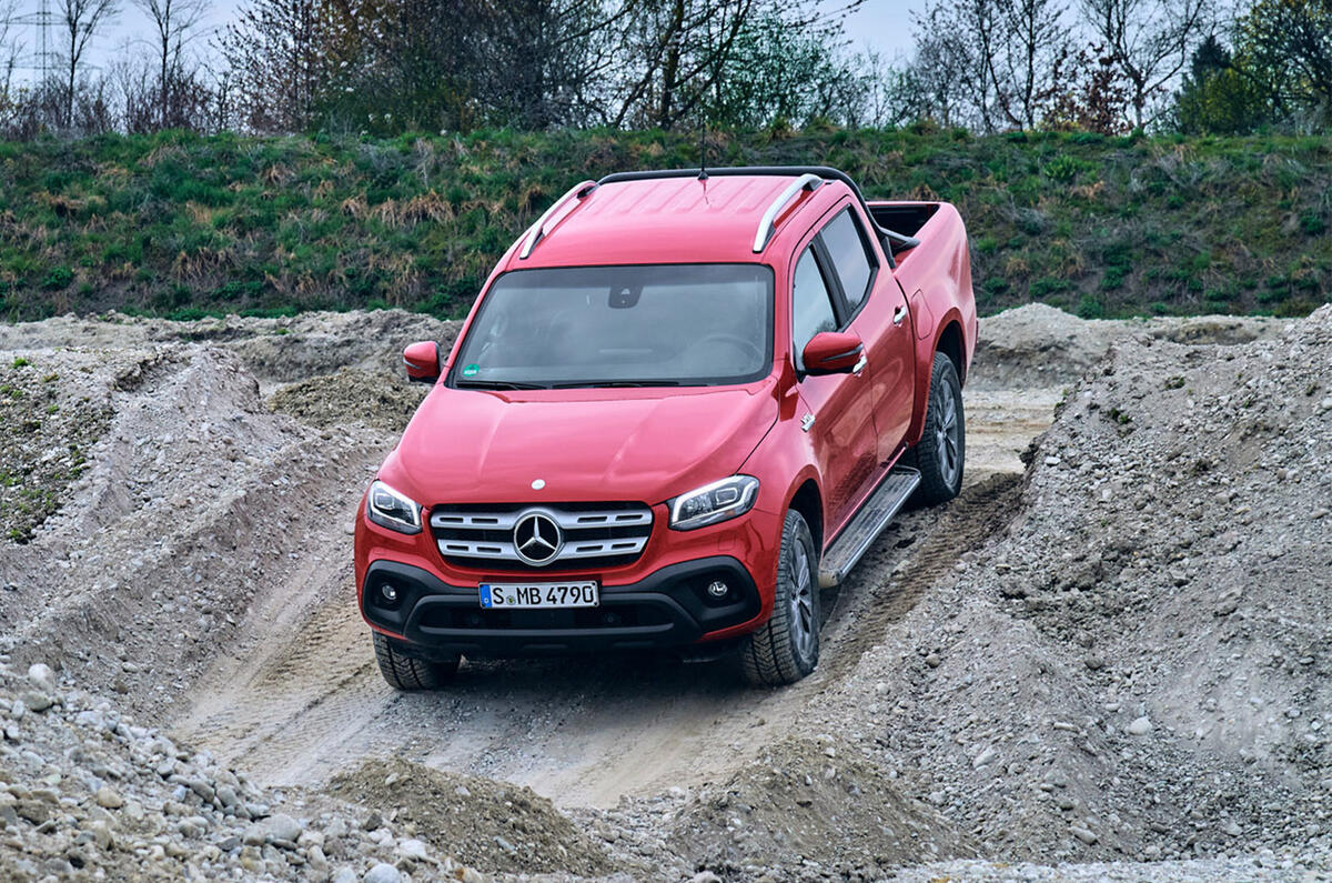 Nissan X-Class - hero front