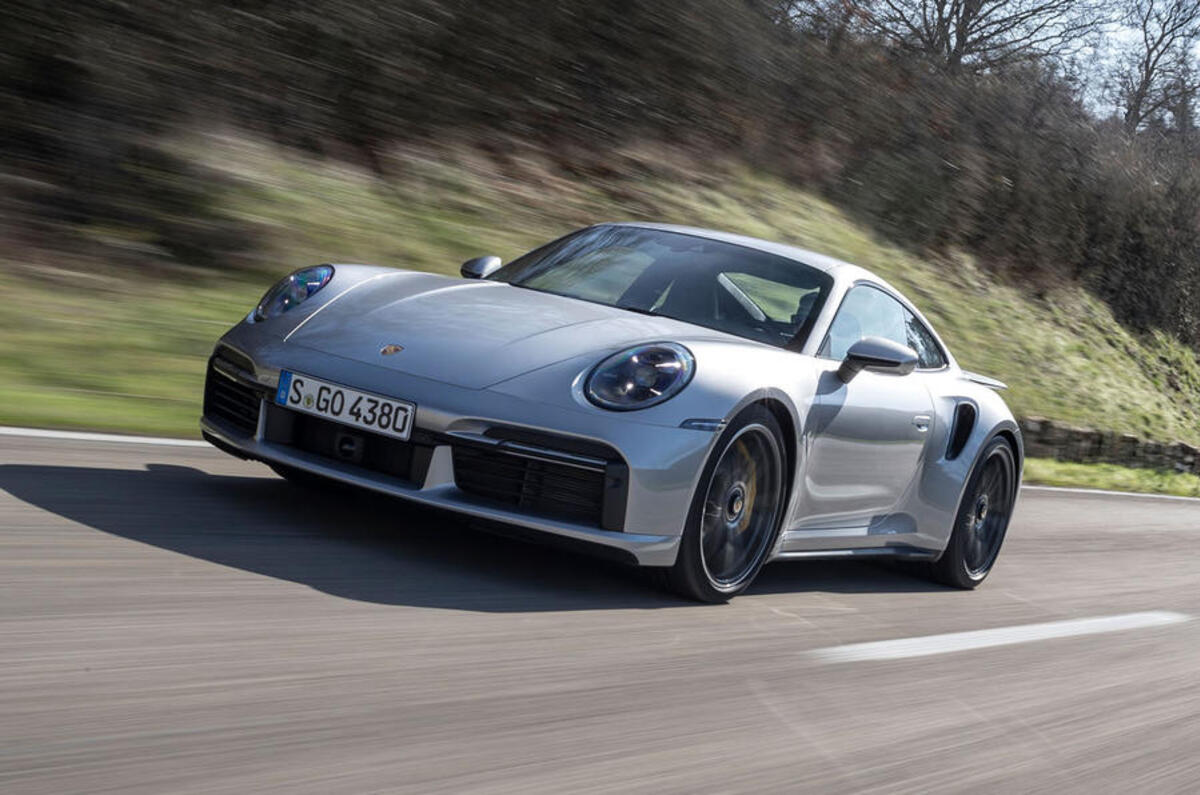 1 porsche 911 turbo s 2020 fd road front