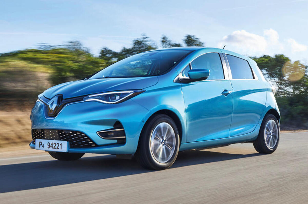 1 renault zoe gt line r135 2019 fd hero front 0