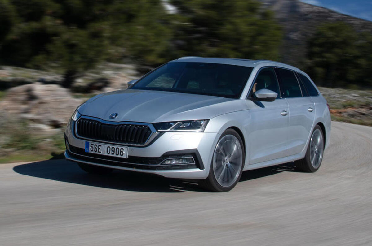 1 skoda octavia estate 2020 fd hero front
